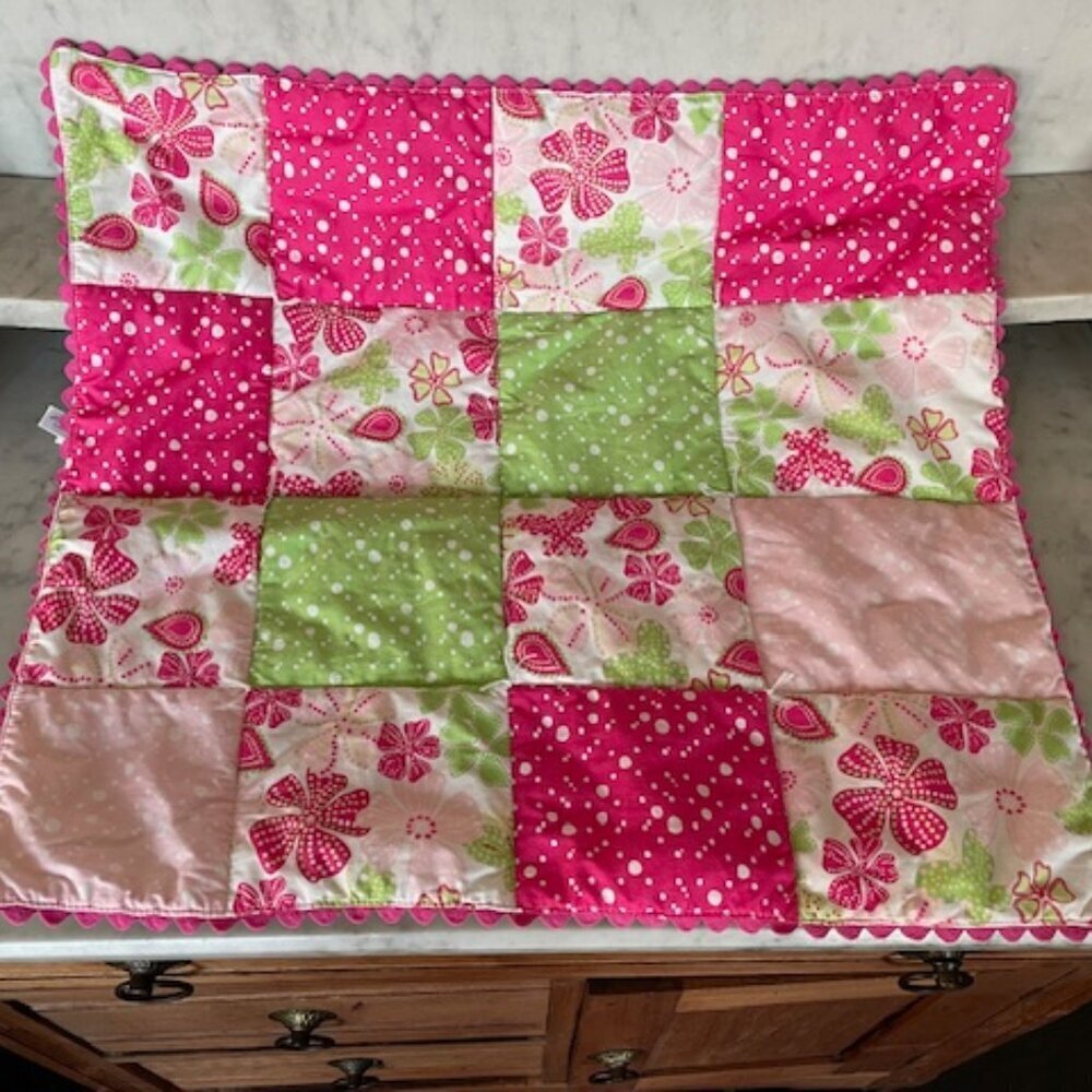 AMERICAN GIRL Doll Bloom Bedspread Quilt Retired - Picture 3 of 10